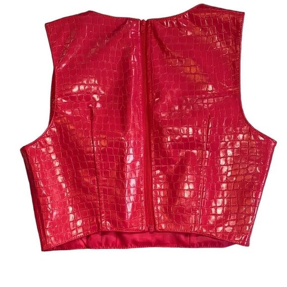 7 For All Mankind NWT Faux Leather Crocodile Crop Top Hot Pink Bikercore - Picture 3 of 6